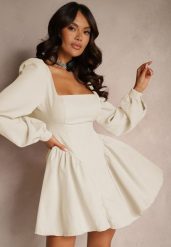 Beżowa Sukienka Gorsetowa z Rozkloszowanym Dołem i Luźnymi Rękawami Wiązana z Tyłu Enariel. Brązowe sukienki Renee, na imprezę, m, bez wzorów, eleganckie, bez kołnierzyka, bez ramiączek, mini, dopasowane. W wyprzedaży za 135.99 zł.