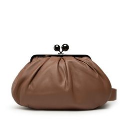 Torebka Weekend Max Mara. Brązowe torebki klasyczne Weekend Max Mara, bez wzorów, klasyczne, bez dodatków. Za 1,569.00 zł.