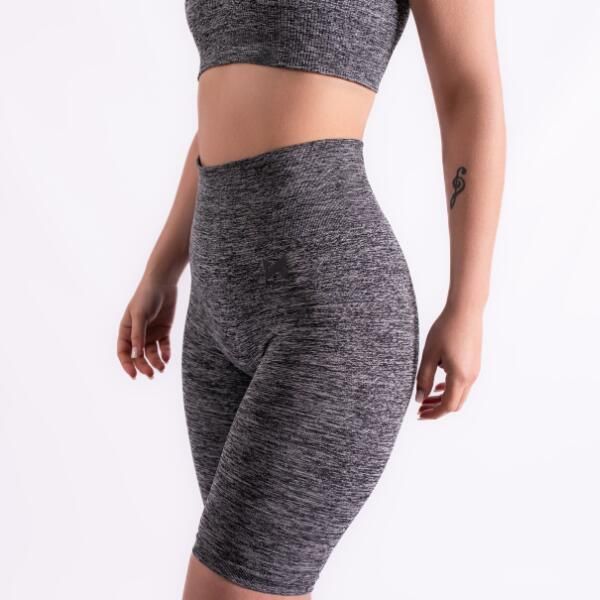 Krótkie legginsy sportowe dla kobiet Xtreme Sportswear Antracyt melanż. Szare legginsy XTREME SOCKSWEAR, bez wzorów, sportowe, krótkie. Za 99.99 zł.