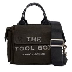 Torebka Marc Jacobs. Czarne torebki klasyczne Marc Jacobs, bez wzorów, klasyczne, bez dodatków. Za 1,039.00 zł.