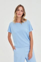 Cienki sweter błękitny. Niebieskie swetry MOODO, l, bez wzorów, z poliamidu, bez ramiączek. Za 89.99 zł.