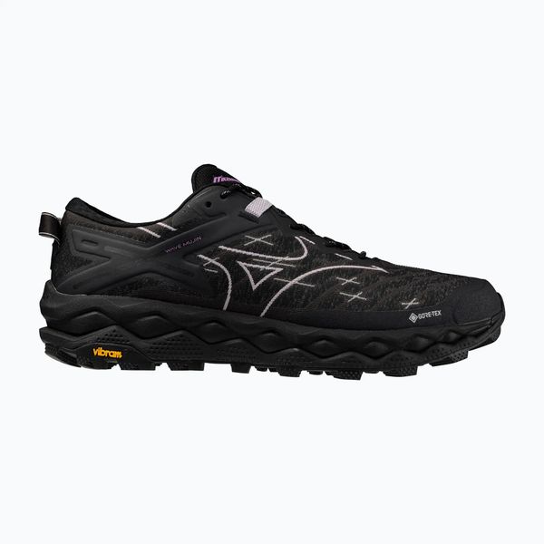 Buty Mizuno Wave Mujin LS GTX Black/Iris/Spring Crocus. Czarne buty do biegania Mizuno, bez wzorów, z gore-texu, bez zapięcia, do biegania, mizuno wave, gore-tex. Za 699.99 zł.