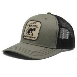 Czapka trucker 6-panelowa / Jeden rozmiar (Oliwkowa/Czarna). Zielone czapki z daszkiem SURF MONKEY, z aplikacjami, z bawełny. Za 159.95 zł.