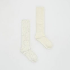 Skarpetki 2 pack - Jasny szary. Szare skarpetki Reserved, bez wzorów. W wyprzedaży za 15.99 zł.