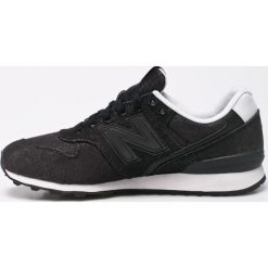 New Balance - Buty. Szare buty sportowe lifestyle New Balance, z gumy, sportowe. W wyprzedaży za 219.90 zł.