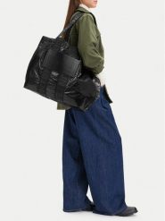 Hunter Torebka CWBEO-HTR-K-014-06 Czarny. Czarne shopper bag Hunter, bez wzorów, z materiału, bez dodatków. Za 219.99 zł.