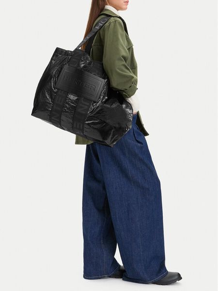 Hunter Torebka CWBEO-HTR-K-014-06 Czarny. Czarne shopper bag Hunter, bez wzorów, z materiału, bez dodatków. Za 219.99 zł.