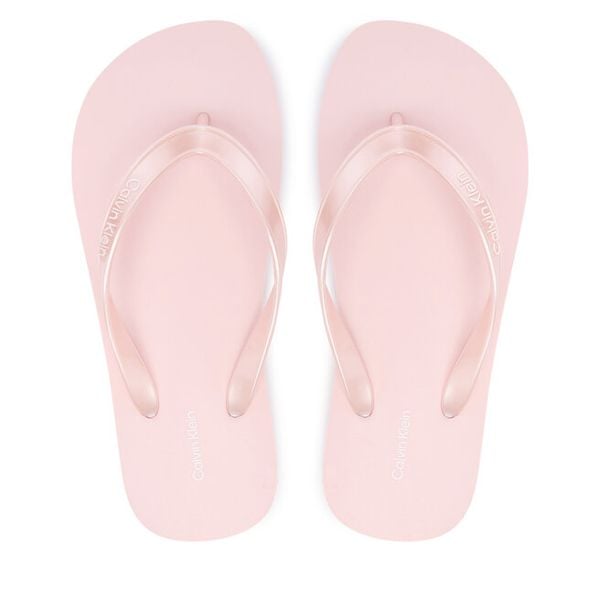 Japonki Calvin Klein. Czerwone japonki Calvin Klein, bez wzorów. Za 149.99 zł.