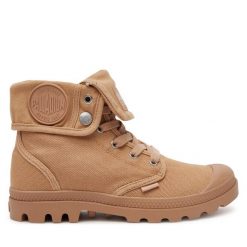 Trapery Palladium. Brązowe traperki Palladium, bez wzorów, bez obcasa, bez zapięcia. Za 319.99 zł.