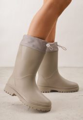 Szare Kalosze ze Stoperem na Cholewce Eunosa. Szare kalosze Born2be, bez wzorów, z jeansu, bez zapięcia. Za 79.99 zł.