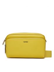 Calvin Klein Torebka Ck Must Camera Bag K60K611927 Żółty. Żółte listonoszki Calvin Klein, bez wzorów, ze skóry, bez dodatków. Za 399.99 zł.