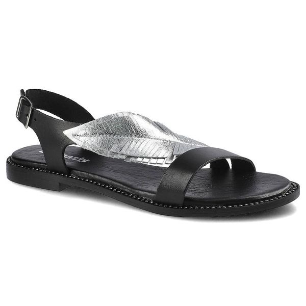 Czarne Sandały Dwunasty Shoes Damskie Buty Na Lato. Czarne sandały Dwunasty Shoes, bez wzorów, ze skóry, bez obcasa, na obcasie, bez zapięcia. Za 205.00 zł.