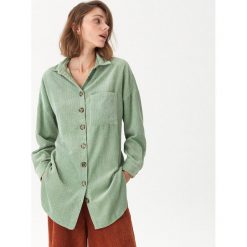 Sztruksowa koszula oversize - Zielony. Koszule marki House. Za 99.99 zł.