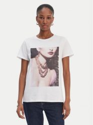 Guess T-Shirt W6RI57 K9RM1 Biały Classic Fit. Białe t-shirty Guess, xxl, z aplikacjami, z bawełny, bez kołnierzyka, bez ramiączek. Za 149.99 zł.