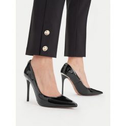 Szpilki Nine West. Czarne szpilki Nine West, bez wzorów, bez obcasa, na szpilce, bez zapięcia. Za 279.99 zł.