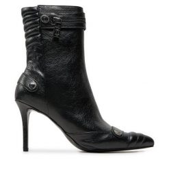 Botki Just Cavalli. Czarne botki Just Cavalli, bez wzorów, bez obcasa, na szpilce, bez zapięcia. Za 569.99 zł.