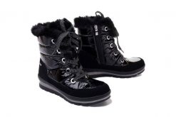 CAPRICE TEX 9-26226-41 black comb, śniegowce damskie. Czarne śniegowce Caprice, bez wzorów, bez zapięcia. Za 439.90 zł.