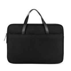 Torba na laptopa Beverly Hills Polo Club. Czarne torby na laptopa Beverly Hills Polo Club, bez wzorów. Za 179.99 zł.
