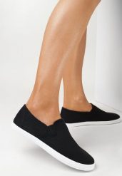 Czarne Wsuwane Tenisówki Materiałowe Kalaiya. Czarne trampki Born2be, bez wzorów, z materiału, bez zapięcia. Za 39.99 zł.