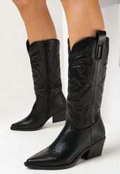 Czarne Kozaki Kowbojki z Przeszyciami i Szpiczastym Noskiem Taoi. Czarne kozaki Born2be, bez wzorów, ze szpiczastym noskiem, bez obcasa, na obcasie, bez zapięcia. Za 169.99 zł.