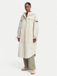 Guess Parka W6GL02 W1402 Kremowy Regular Fit. Białe płaszcze Guess, l, z aplikacjami, z syntetyku, bez kaptura. Za 1,079.00 zł.