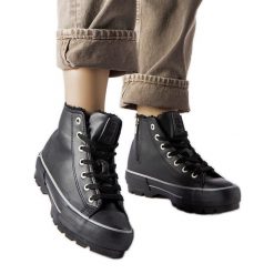 Czarne ocieplane trampki Big Star MM274039. Czarne trampki bez wzorów, eleganckie, przed kolano, bez zapięcia. Za 243.83 zł.
