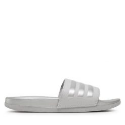 Klapki adidas. Szare klapki adidas, bez wzorów, sportowe, bez obcasa, bez zapięcia. Za 179.99 zł.