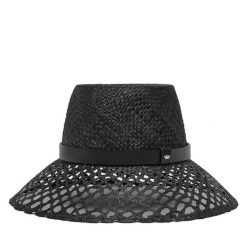 Kapelusz Weekend Max Mara. Czarne kapelusze Weekend Max Mara, bez wzorów. Za 689.99 zł.