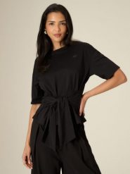 4F T-shirt regular z wiązaniem damski - czarny L. Czarne t-shirty 4f, l, bez wzorów, z bawełny, klasyczne, bez kołnierzyka, bez ramiączek. Za 79.99 zł.