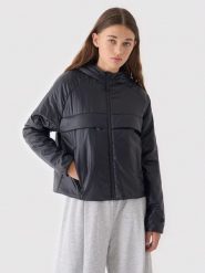 4F Kurtka puchowa w kolorze czarnym rozmiar: S. Czarne kurtki 4f, s, bez wzorów, z materiału, bez kaptura. Za 131.12 zł.