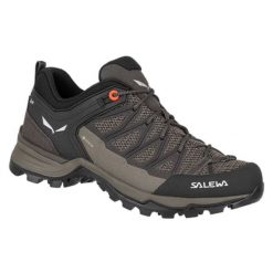 Buty trekkingowe Salewa Mtn Trainer Lite Gtx 61362-7517 brązowe. Brązowe buty trekkingowe na zimę, z gore-texu, bez zapięcia. Za 962.61 zł.