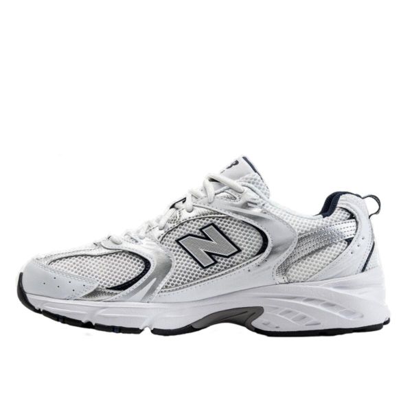 Buty do chodzenia damskie New Balance 530. Niebieskie buty do biegania New Balance, bez wzorów, z gumy, bez zapięcia, do biegania. Za 567.00 zł.