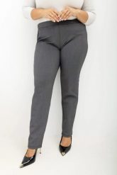 Spodnie Liora w odcieniach szarości - elegancja i komfort w jednym Plus Size Oversize. Szare spodnie materiałowe Moda Size Plus Iwanek, bez wzorów, z poliesteru, biznesowe, krótkie. Za 179.90 zł.