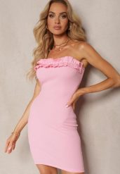 Różowa Prążkowana Sukienka Bandeau bez Ramiączek z Dekoltem Ozdobionym Falbanką Vikotta. Czerwone sukienki Renee, na co dzień, bez wzorów, prążkowane, bez kołnierzyka, bez ramiączek, mini, proste. W wyprzedaży za 38.49 zł.
