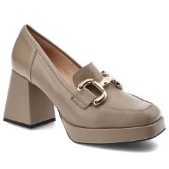 Beżowe Półbuty Simen Eleganckie Skórzane Buty Damskie. Brązowe półbuty wsuwane Simen, bez wzorów, ze skóry, biznesowe, bez obcasa. Za 319.00 zł.