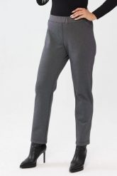 Spodnie Liora w odcieniach szarości - elegancja i komfort w jednym PLUS SIZE XXL OVERSIZE JESIEŃ. Szare spodnie materiałowe Moda Size Plus Iwanek, bez wzorów, z poliesteru, biznesowe, krótkie. Za 199.90 zł.