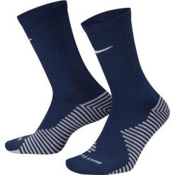 Skarpety sportowe uniseks Nike Strike Crew. Niebieskie skarpetki Nike, bez wzorów. Za 45.00 zł.