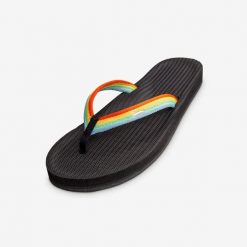 Klapki damskie - Easy Living Rainbow. Czarne klapki INDOSOLE, bez wzorów, z nylonu, sportowe, bez obcasa, bez zapięcia. Za 154.00 zł.