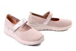 ARTIKER RELAKS 56C1222 beżowy, półbuty damskie. Brązowe półbuty wsuwane Artiker Relaks, na lato, bez wzorów, bez obcasa. Za 129.90 zł.