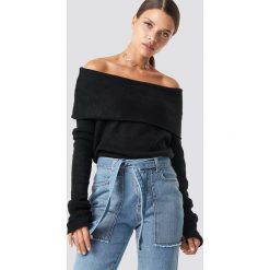 NA-KD Szeroki sweter z odkrytymi ramionami - Black. Czarne swetry NA-KD, z dzianiny. Za 80.95 zł.
