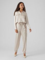 Vero Moda Spodnie w kolorze kremowym rozmiar: S. Brązowe spodnie materiałowe Vero Moda, bez wzorów, z materiału. Za 61.75 zł.