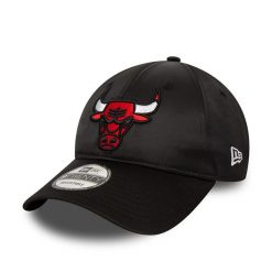 Czapka z daszkiem New Era NBA Chicago Bulls. Czarne czapki z daszkiem New Era, bez wzorów, z satyny. Za 140.00 zł.