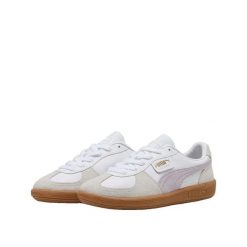 Buty PUMA Palermo Cuir Blanc. Białe buty treningowe Puma, bez wzorów, z materiału, bez zapięcia, do piłki nożnej. Za 294.35 zł.