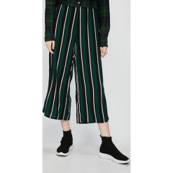 Tally Weijl - Spodnie. Spodnie materiałowe marki Pepe Jeans. W wyprzedaży za 49.90 zł.
