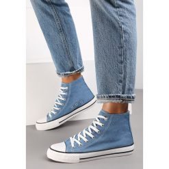 Niebieskie Trampki Celleste. Niebieskie trampki Renee, z aplikacjami, z gumy, za kostkę, bez zapięcia. W wyprzedaży za 63.99 zł.