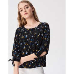 Bluzka z wiązaniem na rękawach - Turkusowy. Bluzki marki Sinsay. Za 39.99 zł.