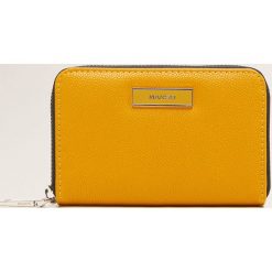 Mango - Portfel Badu. Pomarańczowe portfele Mango, z materiału. Za 49.90 zł.