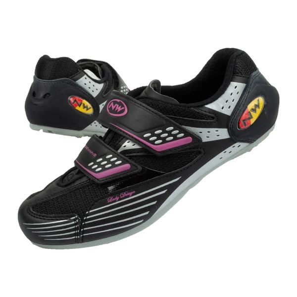 Buty sportowe Northwave Moon. Czarne buty treningowe Northwave, bez wzorów, bez zapięcia. Za 99.00 zł.