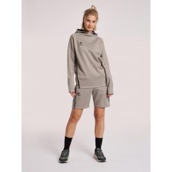 Szorty damskie Hummel Cima XK. Szare szorty sportowe Hummel, bez wzorów, z dresówki, na fitness i siłownię. Za 225.00 zł.