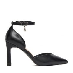 Szpilki Lasocki. Czarne szpilki Lasocki, bez wzorów, bez obcasa, na szpilce, bez zapięcia. Za 249.99 zł.